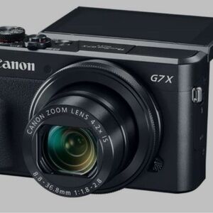 Canon G7 X Silver and Black Digital Camera